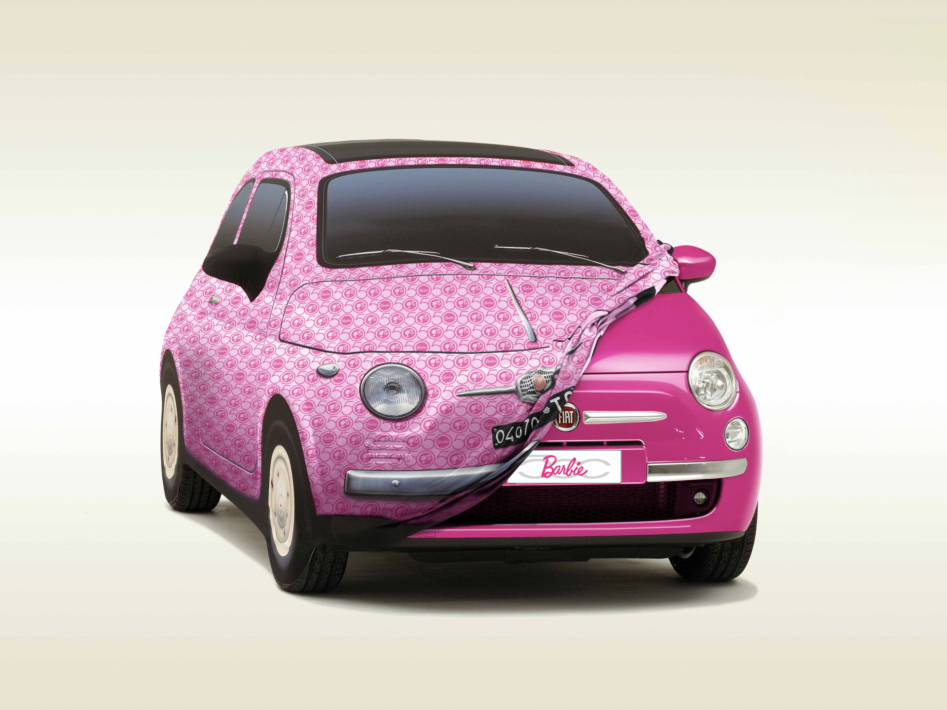 [Зображення: 2009-Fiat-500-Birthday-Gift-for-Barbie-C...0x1440.jpg]